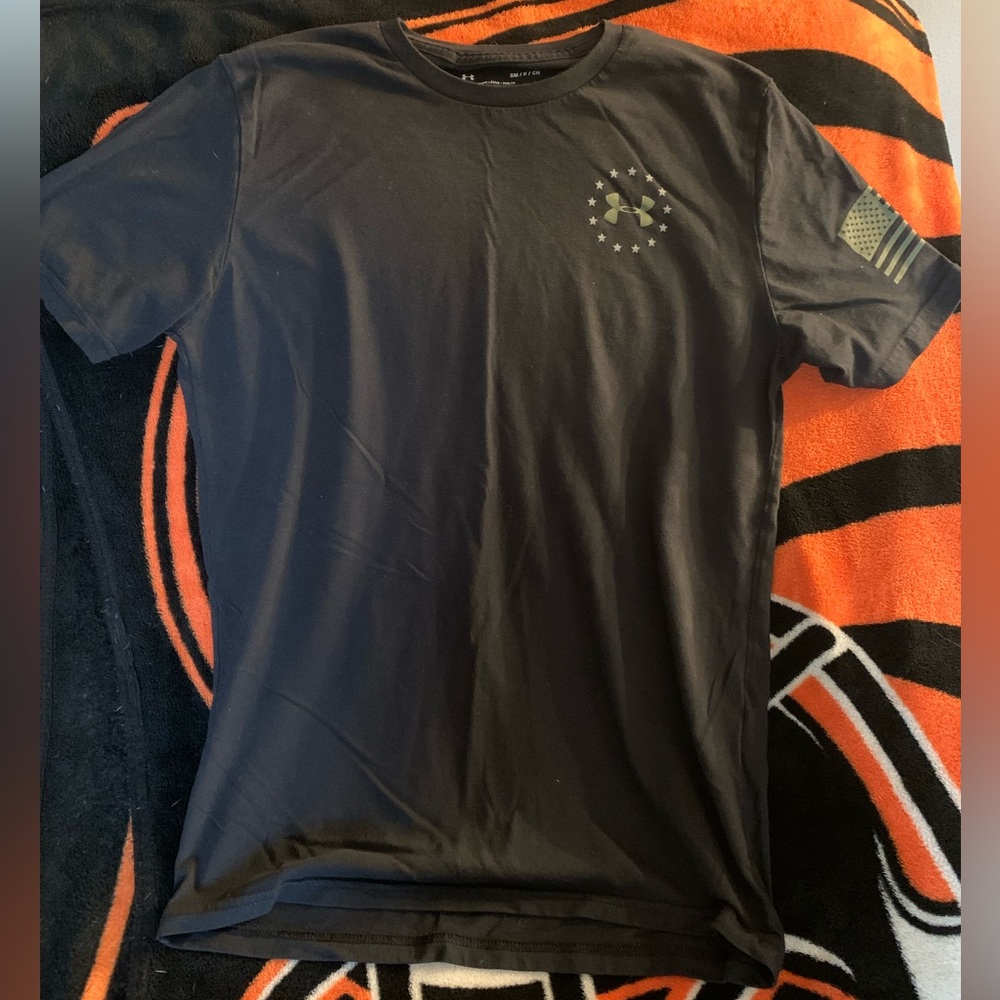 Under Armour t-shirt